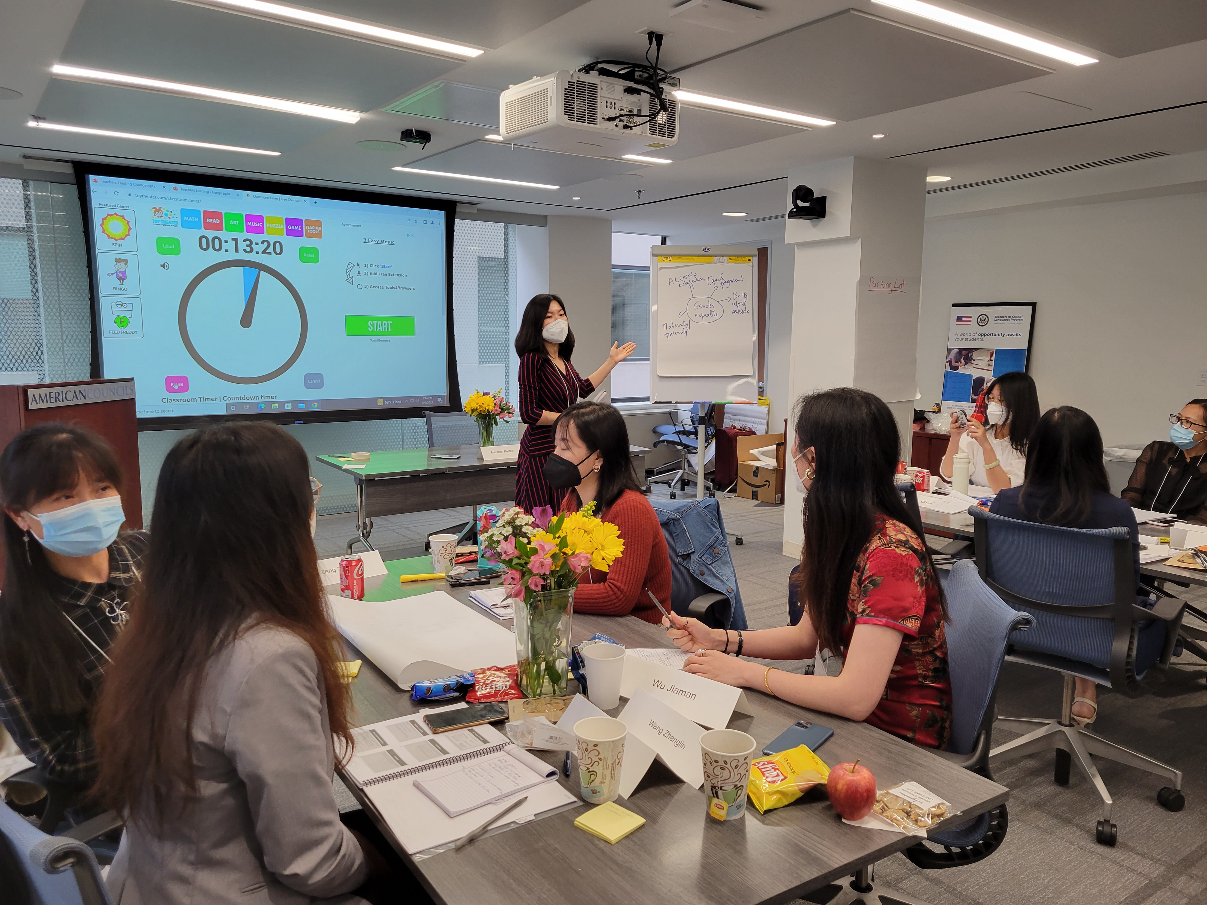 TCLP Exchange Teacher Chen Xiaoyun presents a demo training at the Spring Leadership Workshop