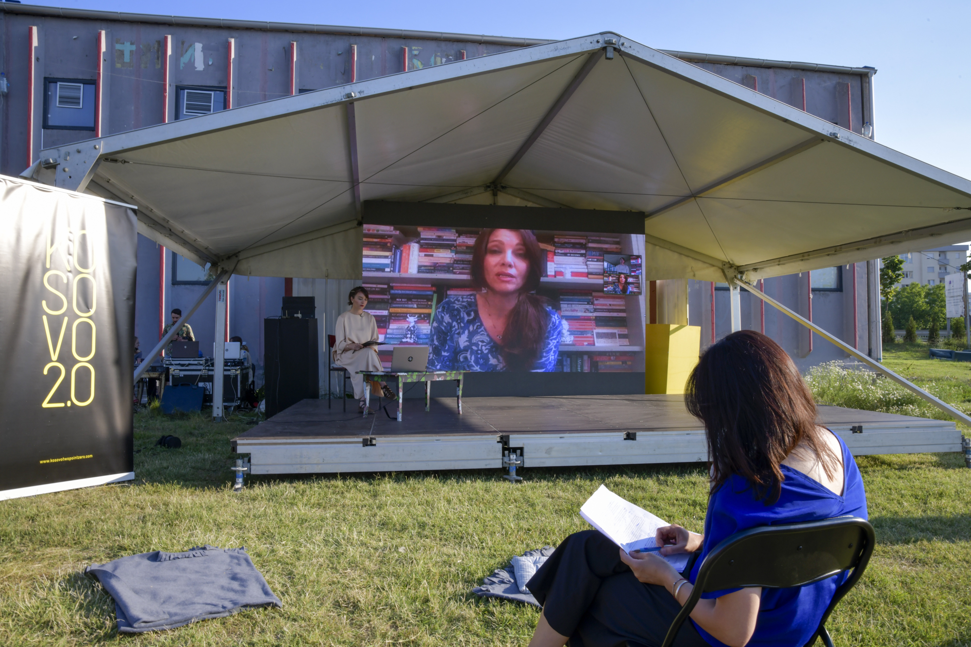 Besa Luci interviewing renowned author Elif Shafak during the Hope Media Carnival.