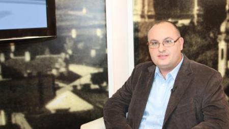 Kevin Reiling appears on Belarusian TV program