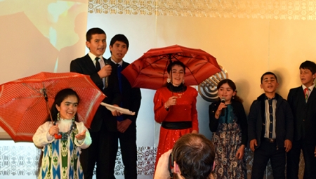 Art Auction Raises Funds for Disabled Tajik Students