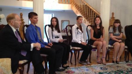 US Ambassador William Moser Invites Moldovan Access Microscholarship Students for Afternoon Tea